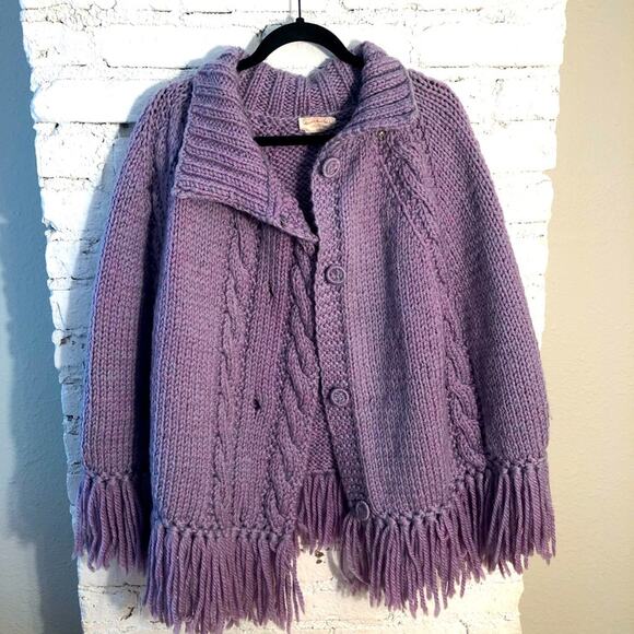 Vintage Hand Knitted Chunky Wool Fringe Poncho - Picture 2 of 9